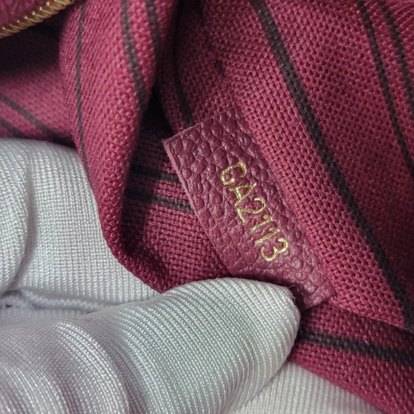 LOUIS VUITTON Artsy MM Monogram Empreinte Leather Shoulder Bag - Picture 6 of 13